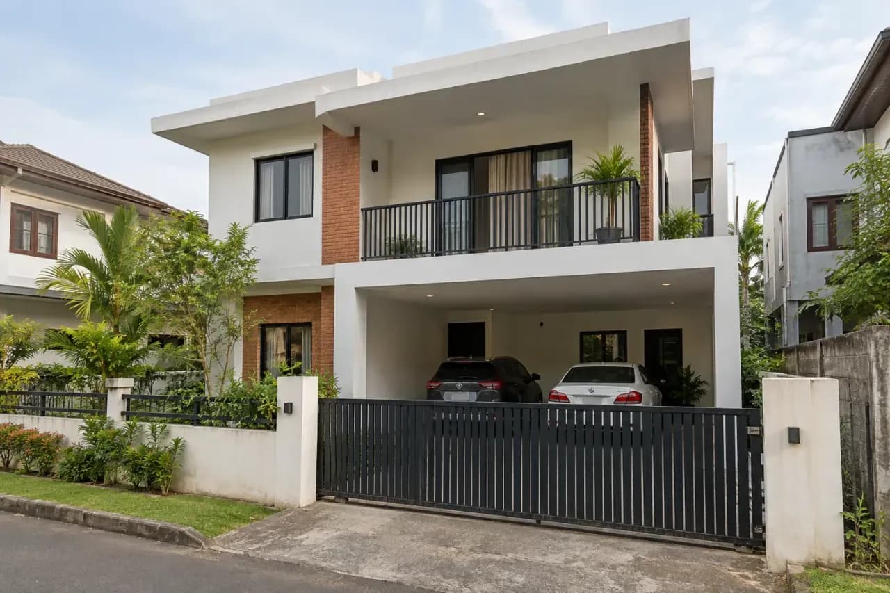 4 Bedroom House for Sale in Homagama